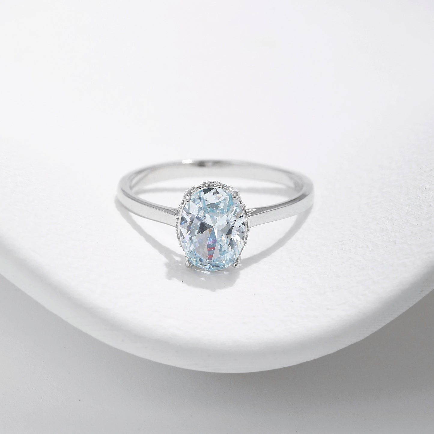 S925 Sterling Silver Light Ocean Blue Diamond-studded Ring